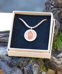 Halskette mit Echtholz