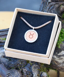 Halskette mit Echtholz