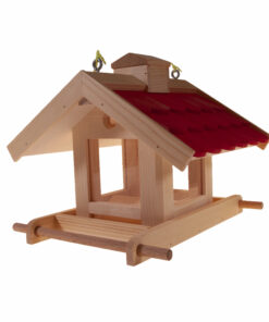 Vogelfutterhaus aus Holz mit rotem Dach von Schweizer Sozialwerkstatt