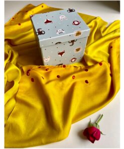 Furoshiki Seidentuch hier in goldgelb