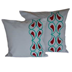 Kissenbezüge bestickt